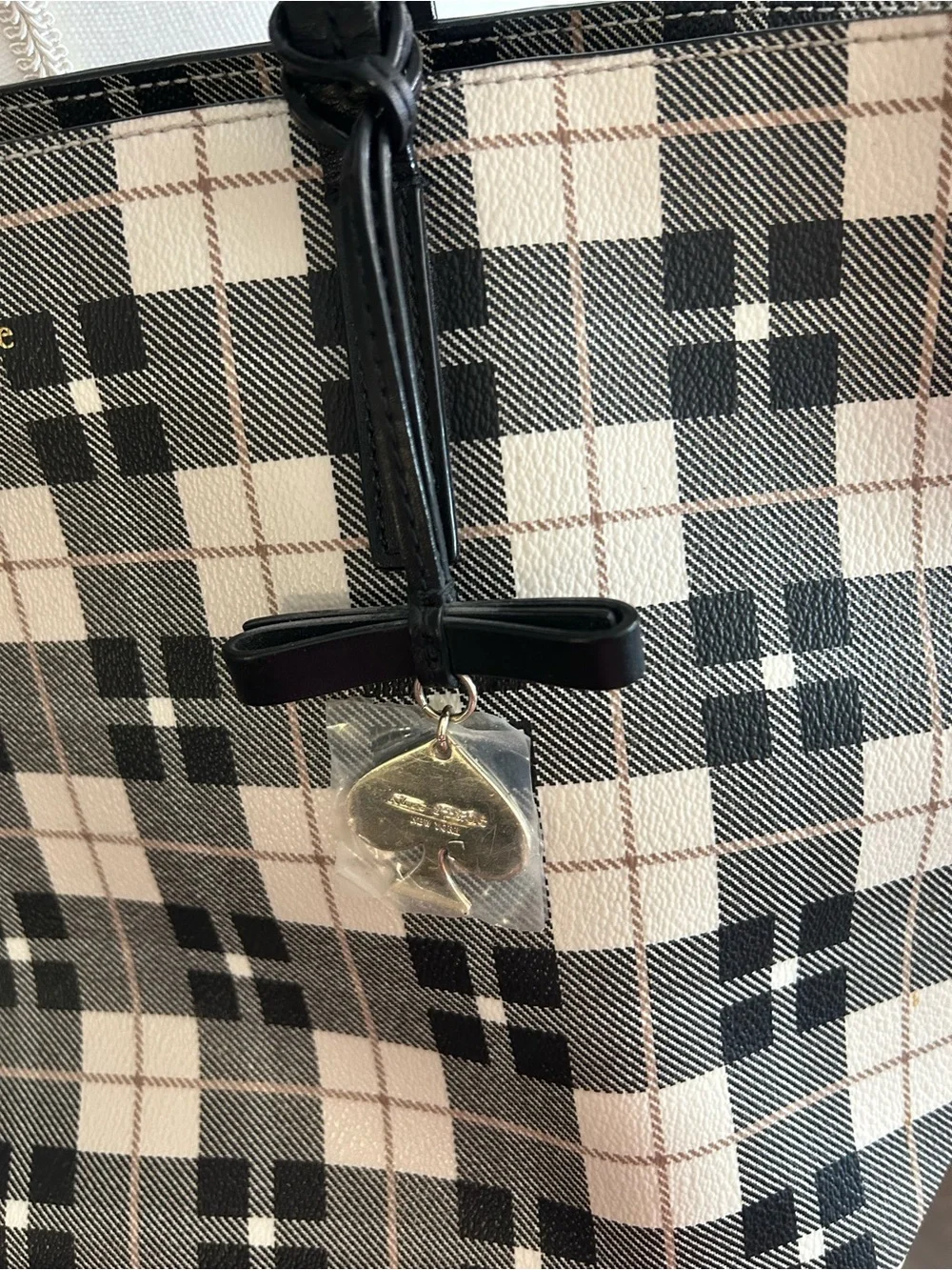 Kate Spade Black and Cream Plaid Tote with Heart Charm